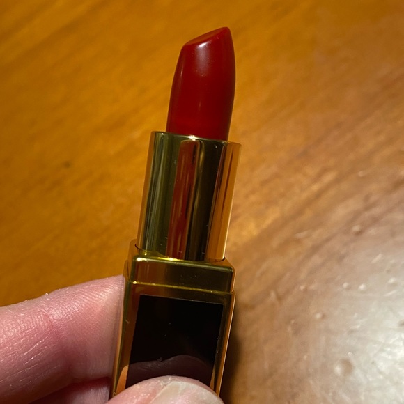 Tom Ford Lip Color Lipstick Scarlet Rouge - Picture 8 of 15
